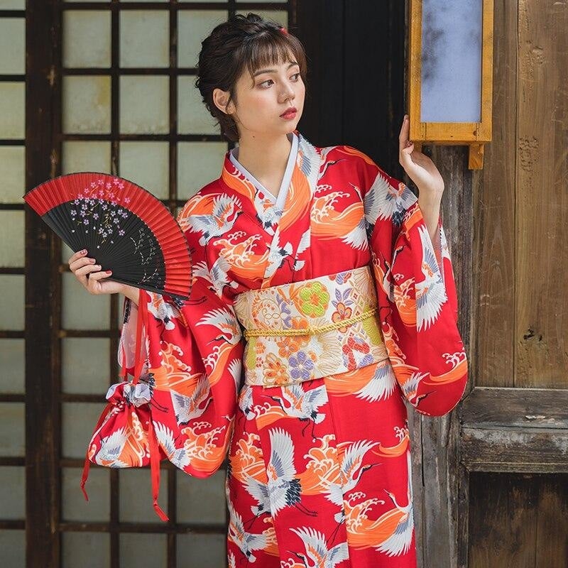Kimono Japonés De Mujer - Rojo Tsuru I Sakura Japón – Sakura Japon