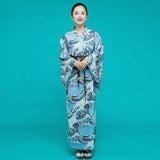 Kimono Japonés Mujer - La Gran Ola Modelo